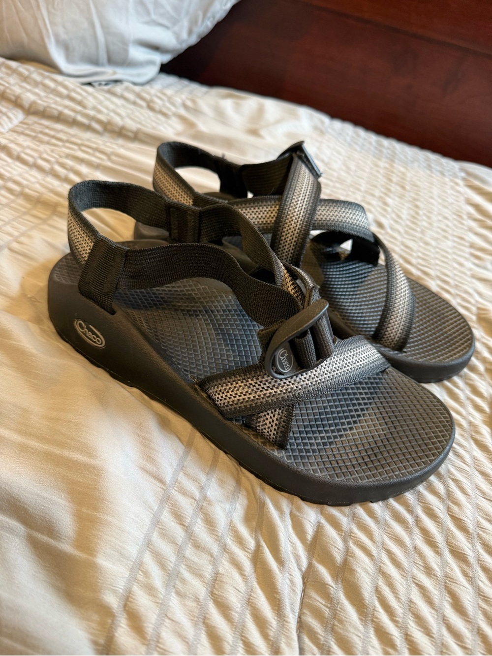 Chaco Classic Z1 Z/1 Mens Adjustable Strap Sport Sandals Size 9 Black Gray